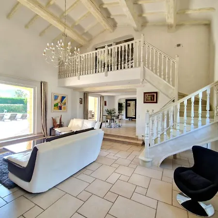 Villa Le Mas Du Rocher *