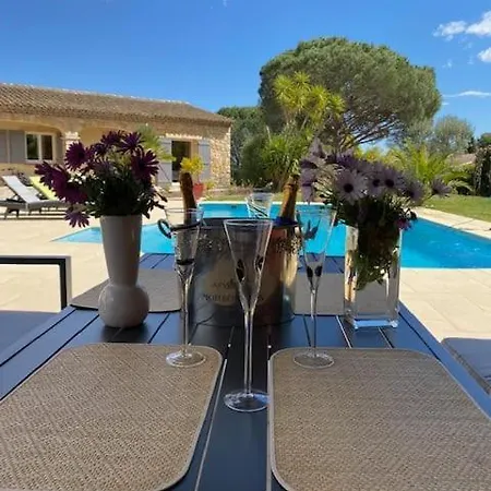 Le Mas Du Rocher Villa *